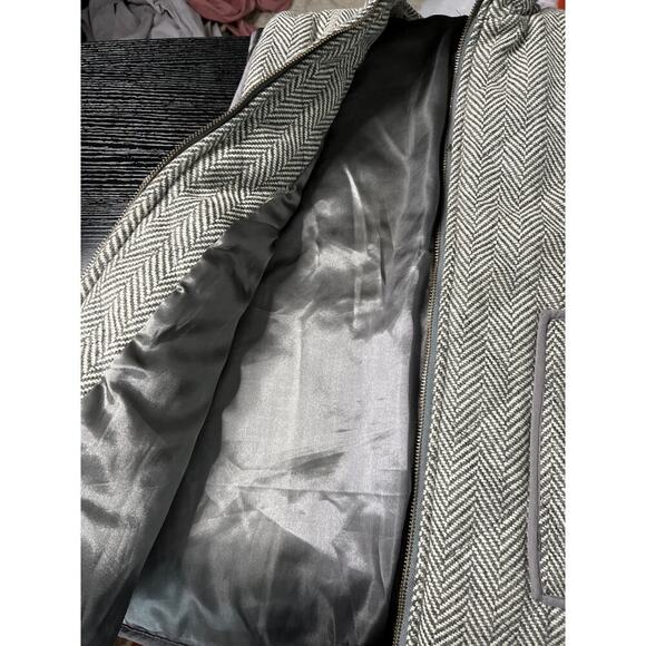 Wishlist wool blend quilted vest with herringbone design - Picture 10 of 10